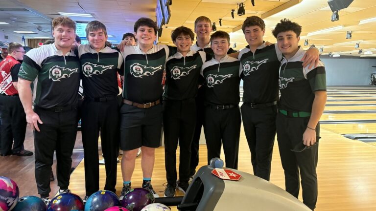 Mason Boys Bowling wins GMC Championship